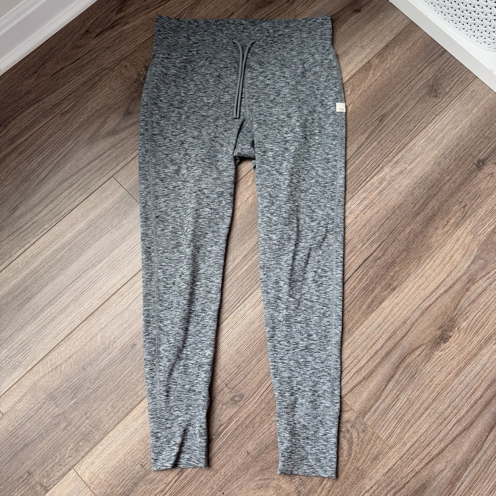 Vuori Daily Form  Women's Pull-On Gray Leggings 25.5" Size Large
